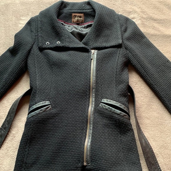 Cole Haan Wool jacket with Leather belt. - Picture 2 of 3